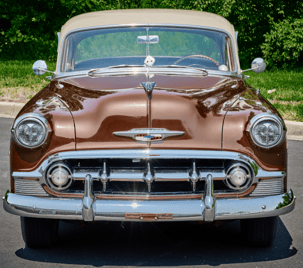 alt="1953 Chevy Bel Air front view"