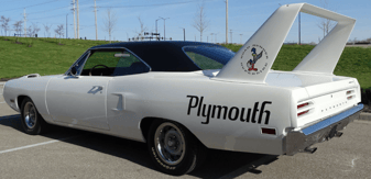 alt="back side view of a 1970 Plymouth Superbird"