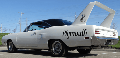 alt="back side view of 1970 Plymouth Superbird"