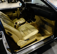 alt="Interior view of a 1984 BMW 635SCi"